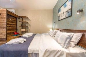 Comfort Double Room, Balcony, City View | Iron/ironing board, free WiFi