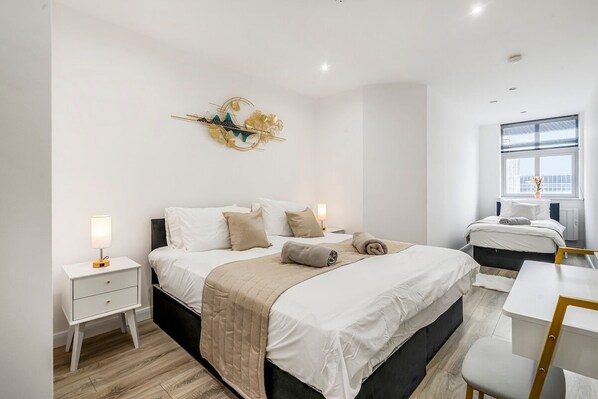 2 bedrooms, free WiFi - The Velvet Nest 2BR 2BA (Leicester)