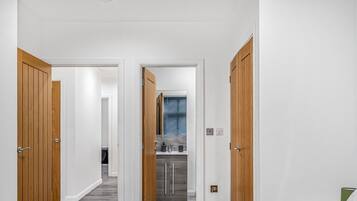 2 bedrooms, internet