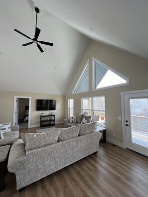 تلفزيون ذكي