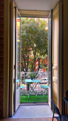 هوستيل دولشي دي مونيكا نابوليتنا