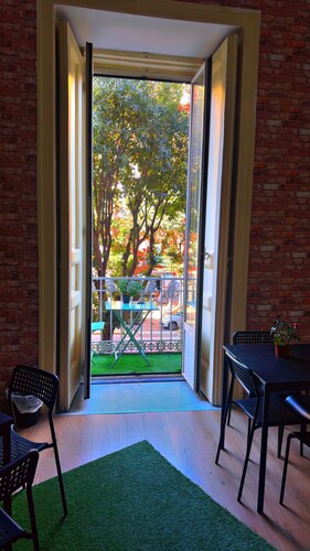 هوستيل دولشي دي مونيكا نابوليتنا