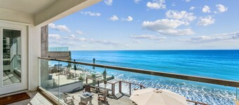 Sea Glass-Beach Road Villa!  On the SAND!  Luxury and relaxation! STR25-0022