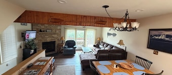 Cozy Lake Access Home with Hot Tub