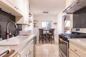 Microwave, oven, stovetop, dishwasher