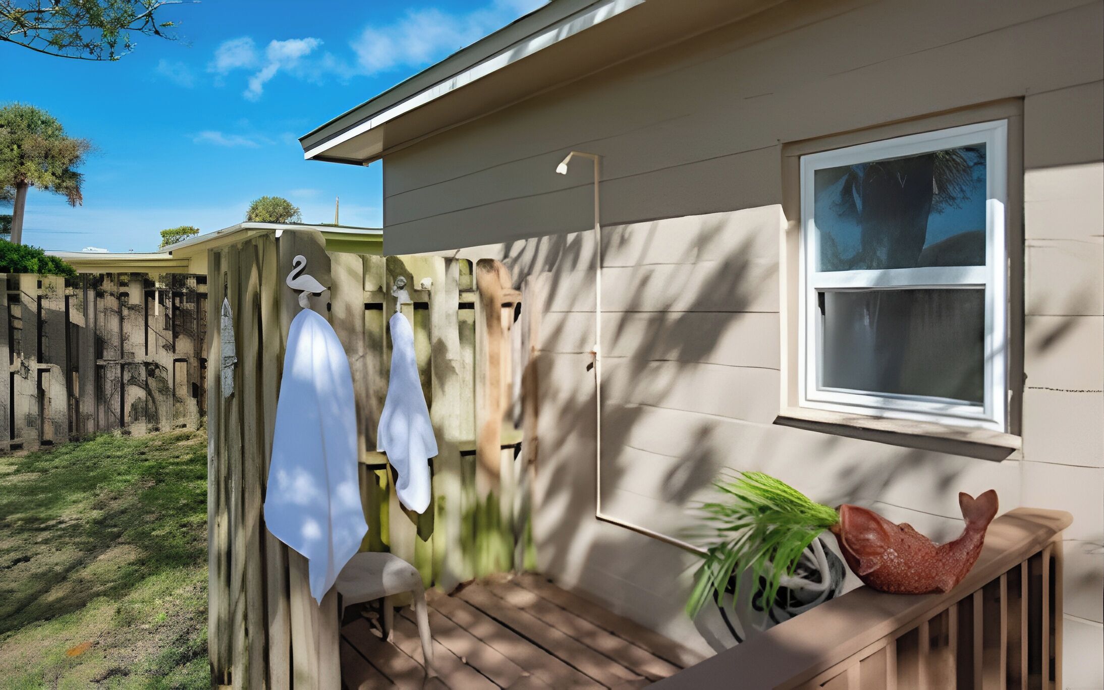 المنطقة المحيطة بالمنشأة