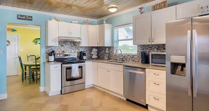 Dual Delight: Both beach and intracoastal boat ramp access, only minutes away.