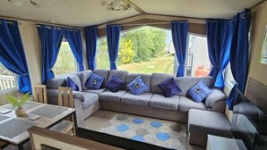 Living area - Broadland Sands - Holiday Accommodation 15327 (Lowestoft)