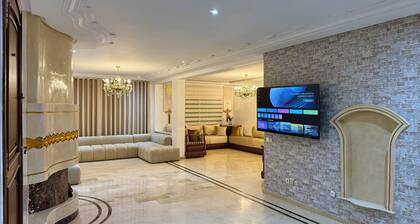 Chic & Spacious 4BR with Jacuzzi-Fez New City Stay