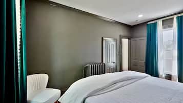 1 bedroom, desk, iron/ironing board, free WiFi