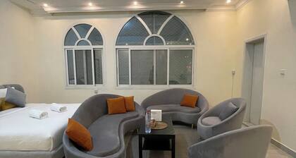 Charming Studio apartment 5 min to ADNEC