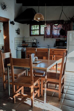 Family Cabin, Patio | Dining room