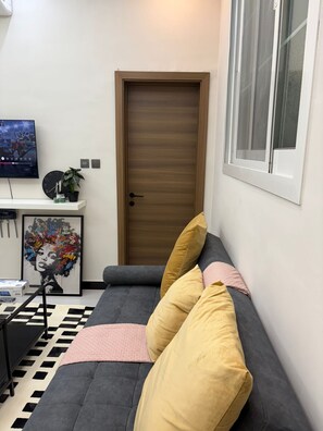 TV