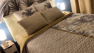 Fer et planche à repasser, Wi-Fi, draps fournis