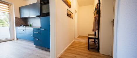 Réfrigérateur, four, plaque de cuisson, lave-vaisselle