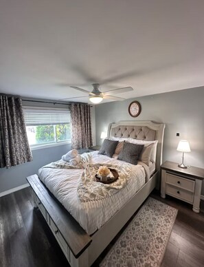 3 habitaciones, tabla de planchar con plancha y wifi gratis 