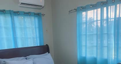 Charming 2-bedroom apartment with AC in brilliant Champ Fleur.