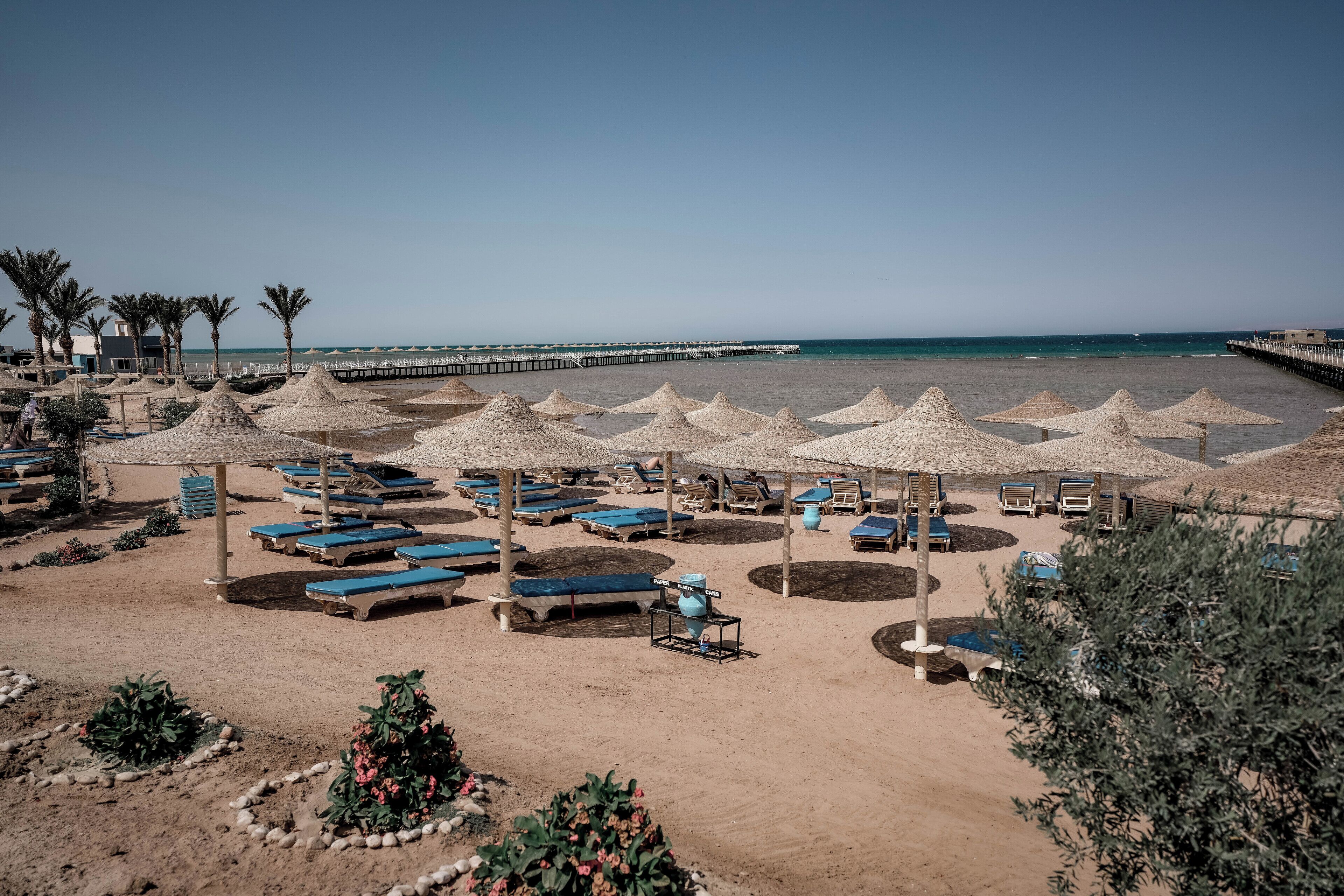 8 piscinas al aire libre