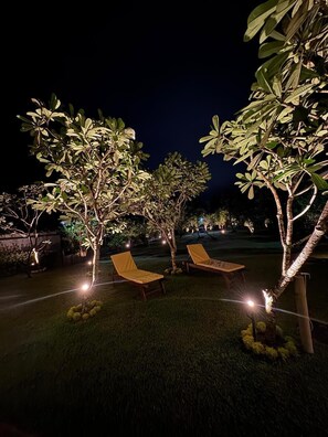 Garden - Raya Island Villa (Panadura)