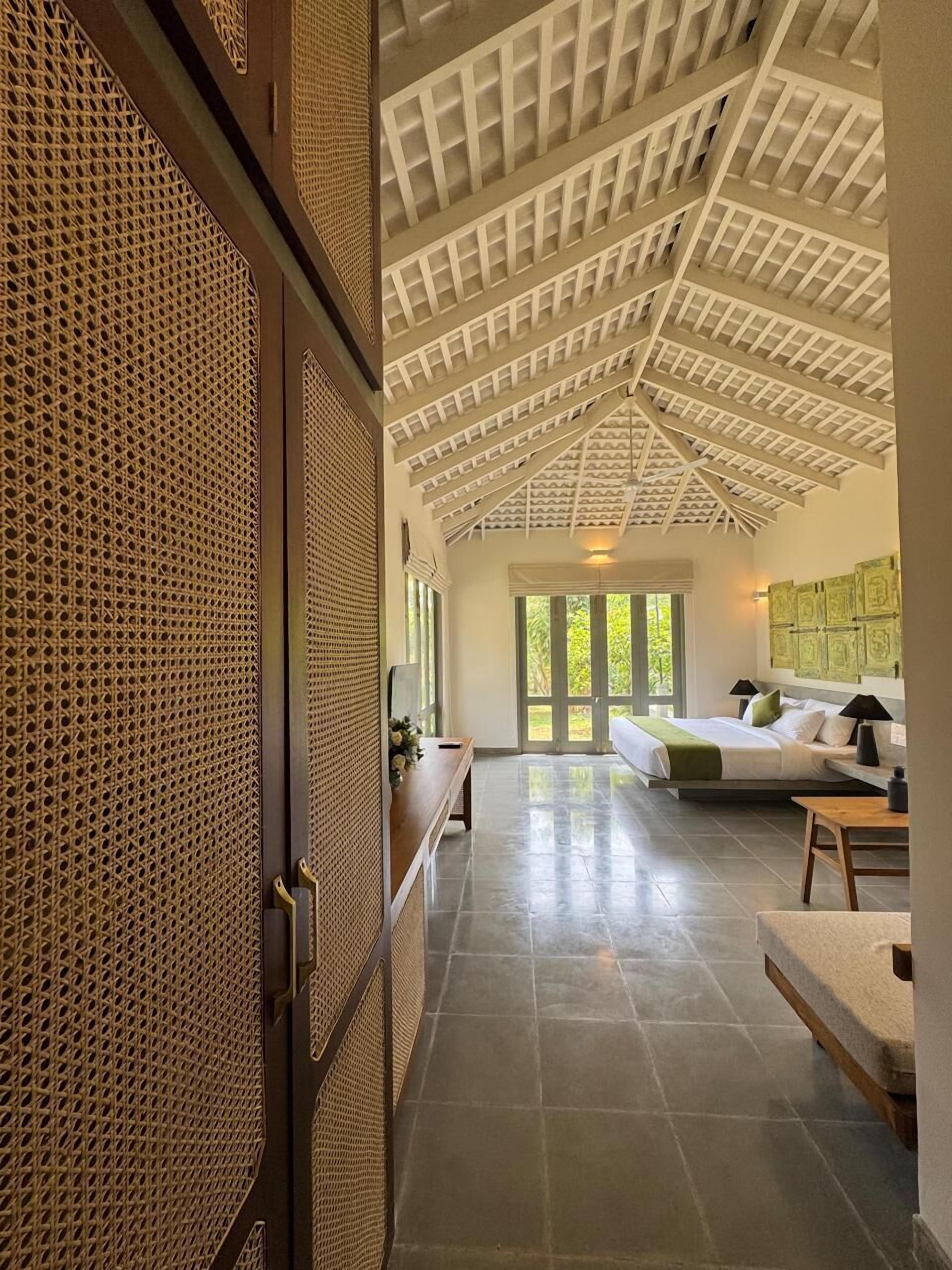 ラグジュアリー ヴィラ ガーデンビュー | セーフティボックス (室内)、デスク、ノートパソコン用作業スペース、アイロン / アイロン台