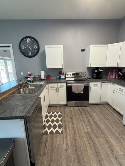  2-bedroom house with putting green in Celina