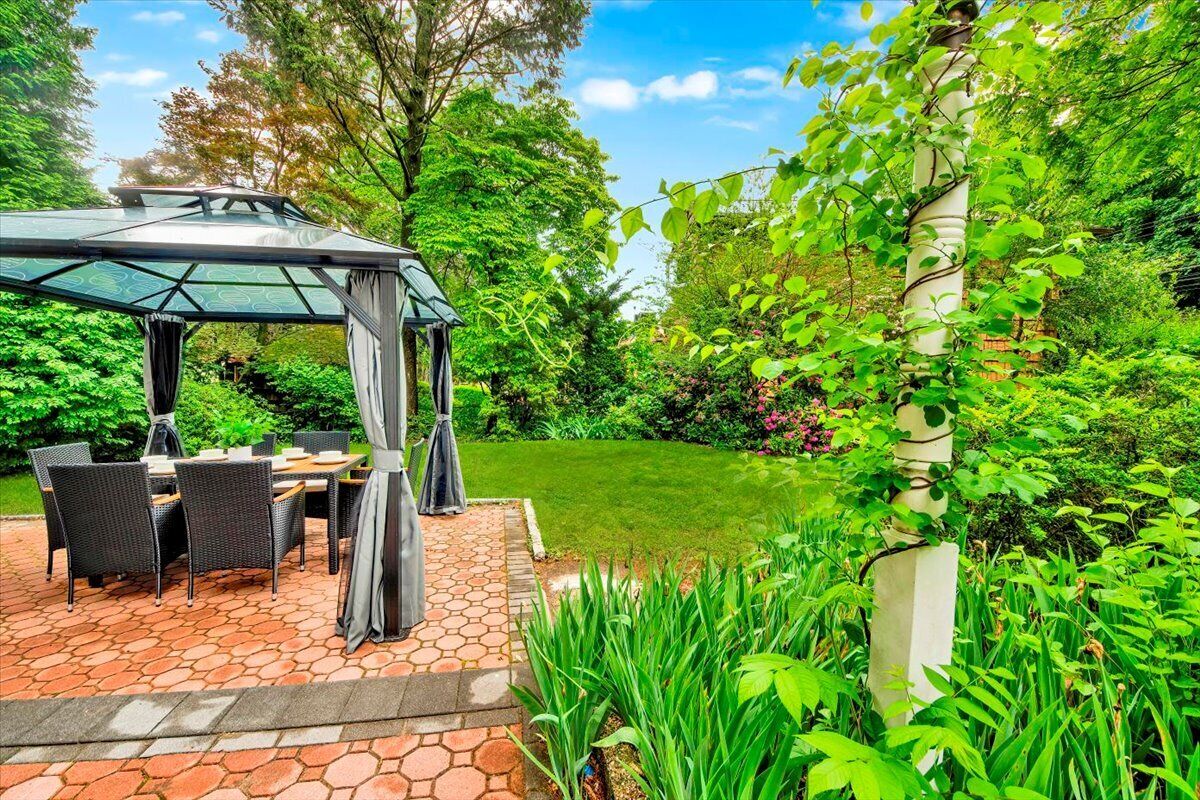 Luxury House, Garden View | Terrace/patio