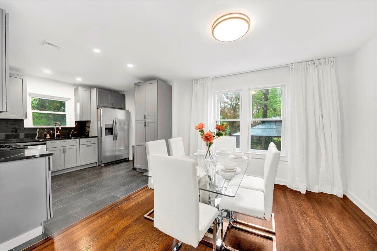 Luxury House, Garden View | Dining