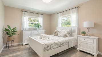 3 Schlafzimmer, Bügeleisen/Bügelbrett, WLAN, Bettwäsche