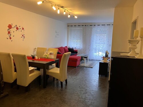 South of Munich Attractive apartment-Terrace-Free Parking-WiFi