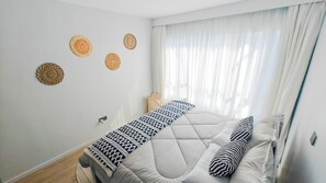 2 habitaciones, tabla de planchar con plancha y wifi gratis 