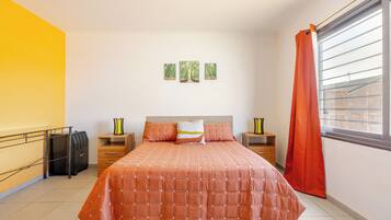 1 habitación, wifi y ropa de cama