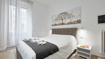 Desk, laptop workspace, soundproofing, iron/ironing board