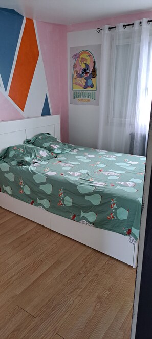 3 dormitorios, wifi gratis, ropa de cama