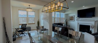 LUXURY Comfy Condo in Charming Milford