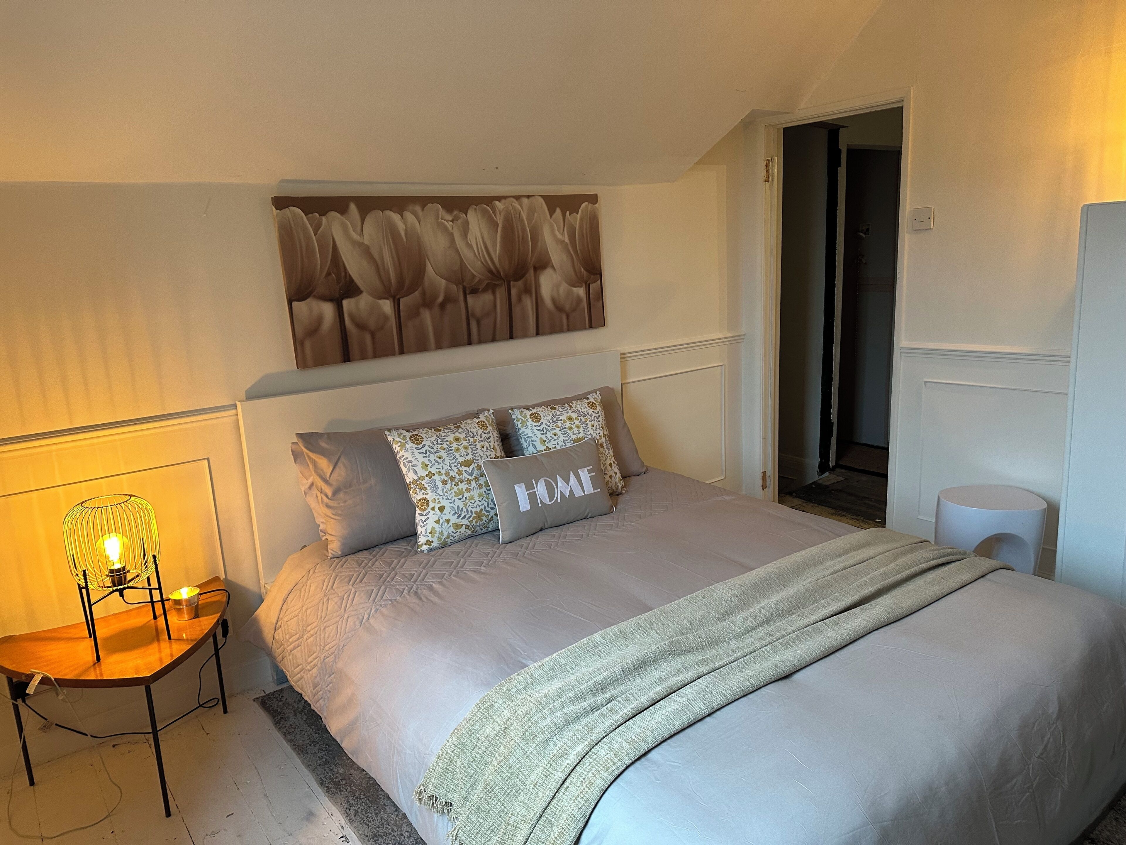 1 chambre, fer et planche à repasser, Wi-Fi, draps fournis