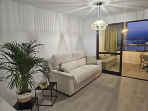 Smart TV - Modern condo with a spacious terrace offers breathtaking view of Levante Beach (Benidorm)
