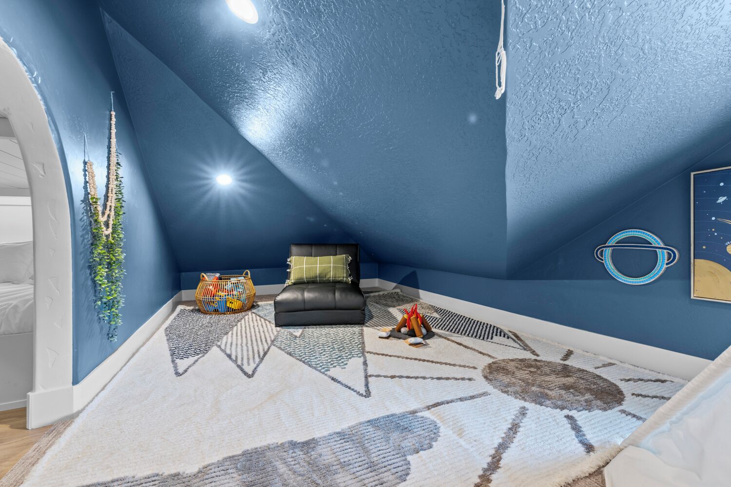 7 soveværelser, strygejern/strygebræt, internetforbindelse, sengetøj