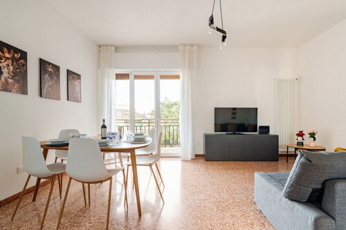 Golden House Venice Yellow – Entdecken Sie das östliche Veneto mit der Familie