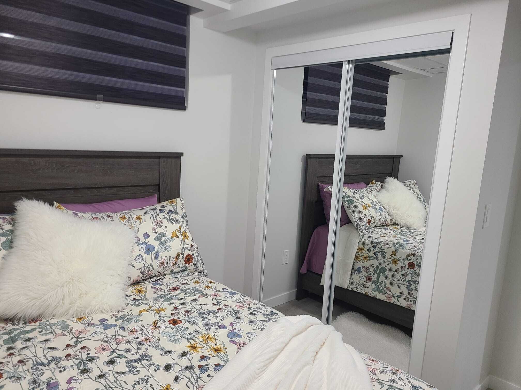 2 habitaciones, tabla de planchar con plancha y wifi gratis 