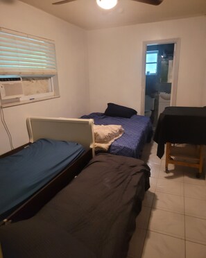 3 soverom og sengetøy