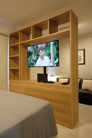 1 bedroom, iron/ironing board, free WiFi, bed sheets - #1 Sophisticated Studio in Batista Campos (Belém)