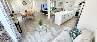 Ocean view /HugePool/17/i295/NAS: Up to 12guest/4beds2baths