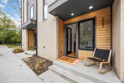 Rocky Top Rowhouse :: Modern Townhouse -- Sleeps 4! Walk to Neyland & DT Knox!