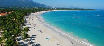 Spacious Room with Private Bathroom & Ocean View