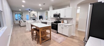 Spacious Roanoke Retreat