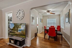 Dining - Charming Downtown Home, Walk to CDA Shops&Eateries (Coeur d'Alene)