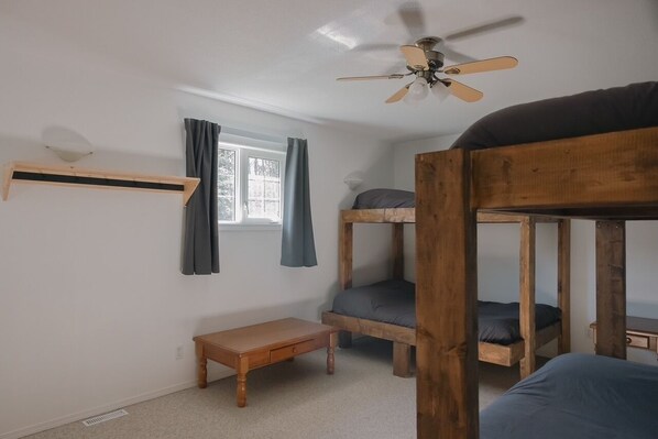 Habitación cuádruple familiar | Wifi gratis 