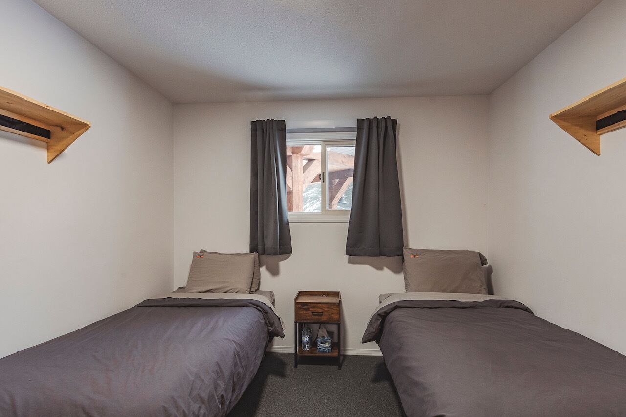 Habitación estándar con 2 camas individuales | Wifi gratis 