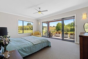 5 多间卧室、熨斗/熨衣板、免费 WiFi、床单