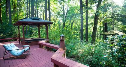 secluded 3-bedroom forest estate in Olympia